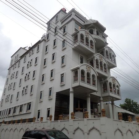 Hotel Raj Palace Ahmednagar Extérieur photo