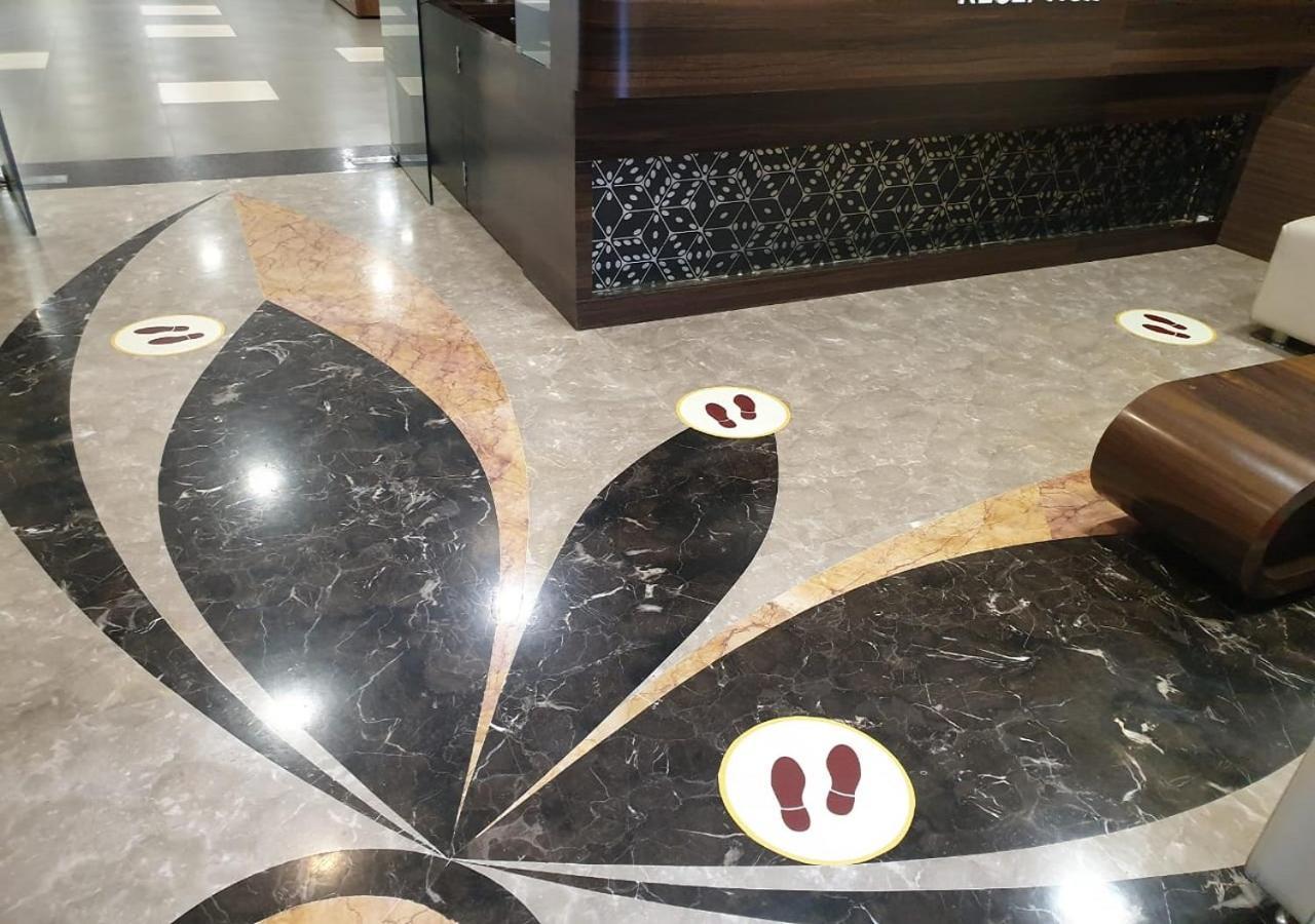Hotel Raj Palace Ahmednagar Extérieur photo