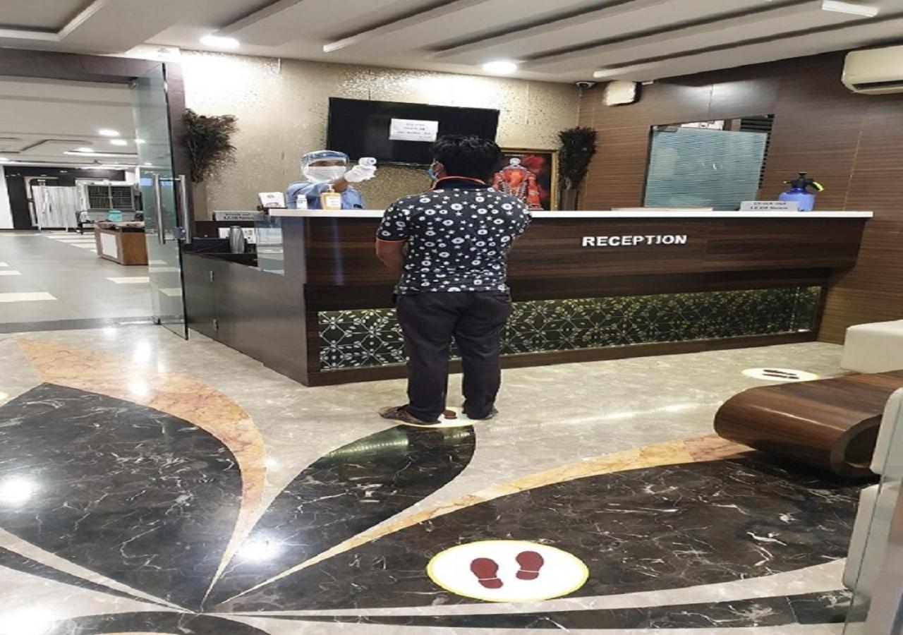 Hotel Raj Palace Ahmednagar Extérieur photo