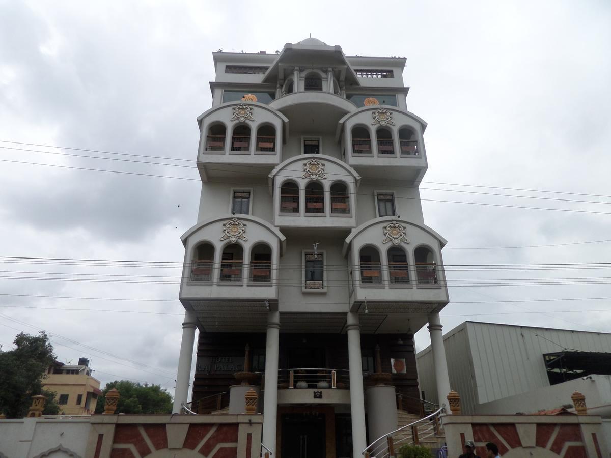 Hotel Raj Palace Ahmednagar Extérieur photo