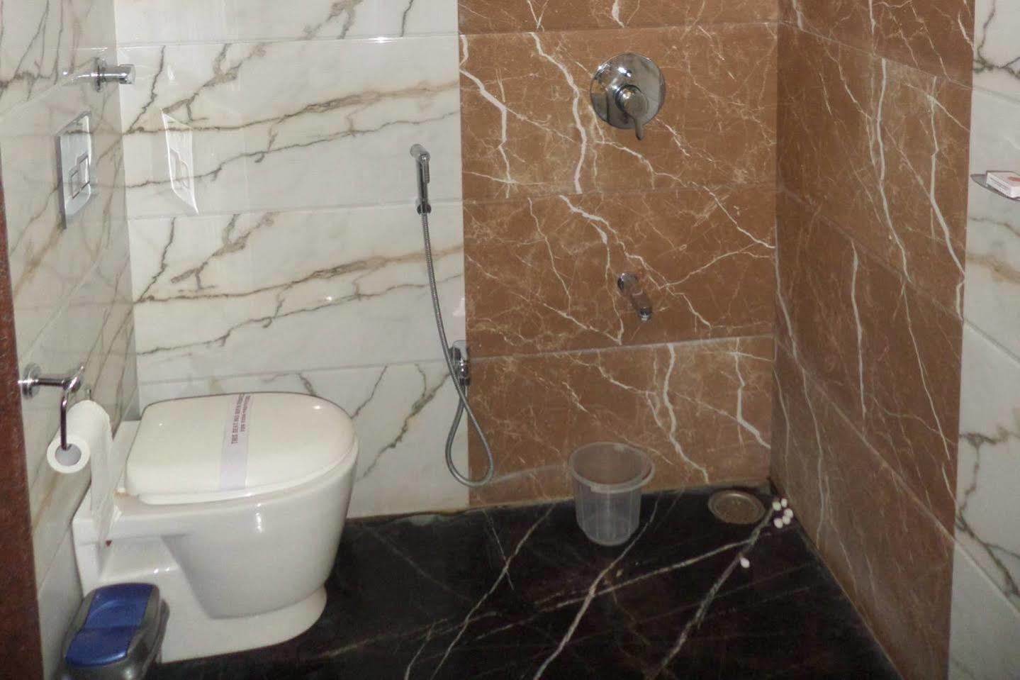 Hotel Raj Palace Ahmednagar Extérieur photo